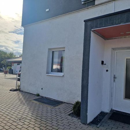 Ibo-Apart 1 Zimmer Apartment In Herzogenaurach Kültér fotó